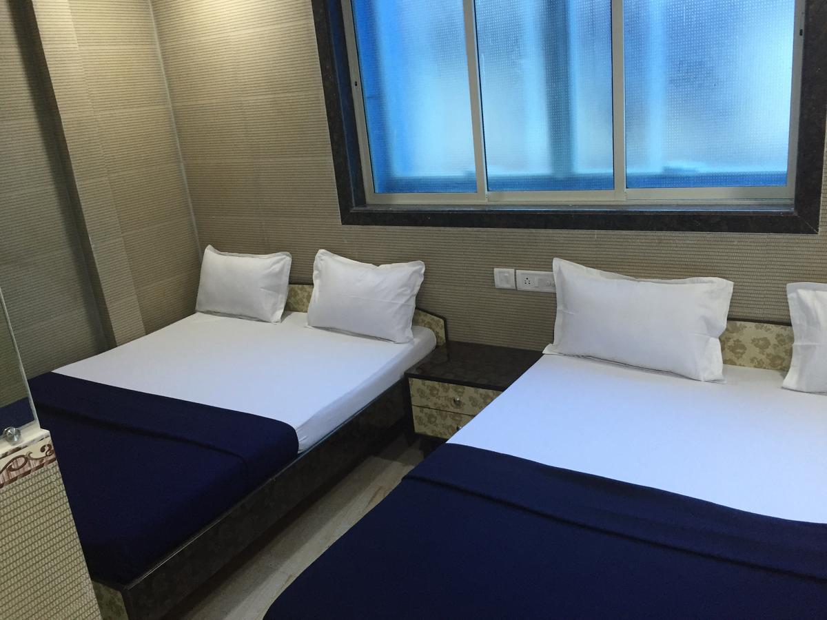 Hotel Marhaba Mumbai  Buitenkant foto